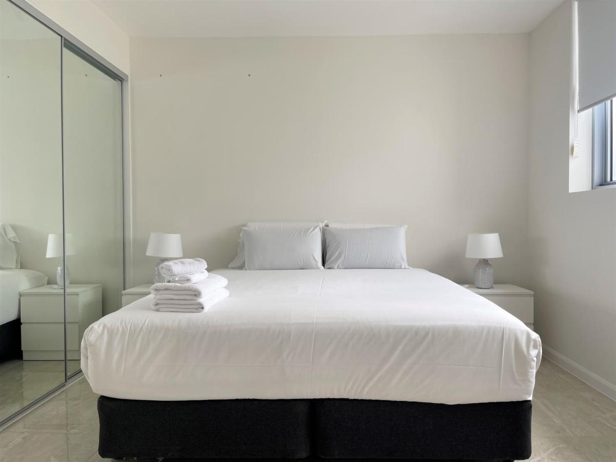 Serenity Surfers Paradise *